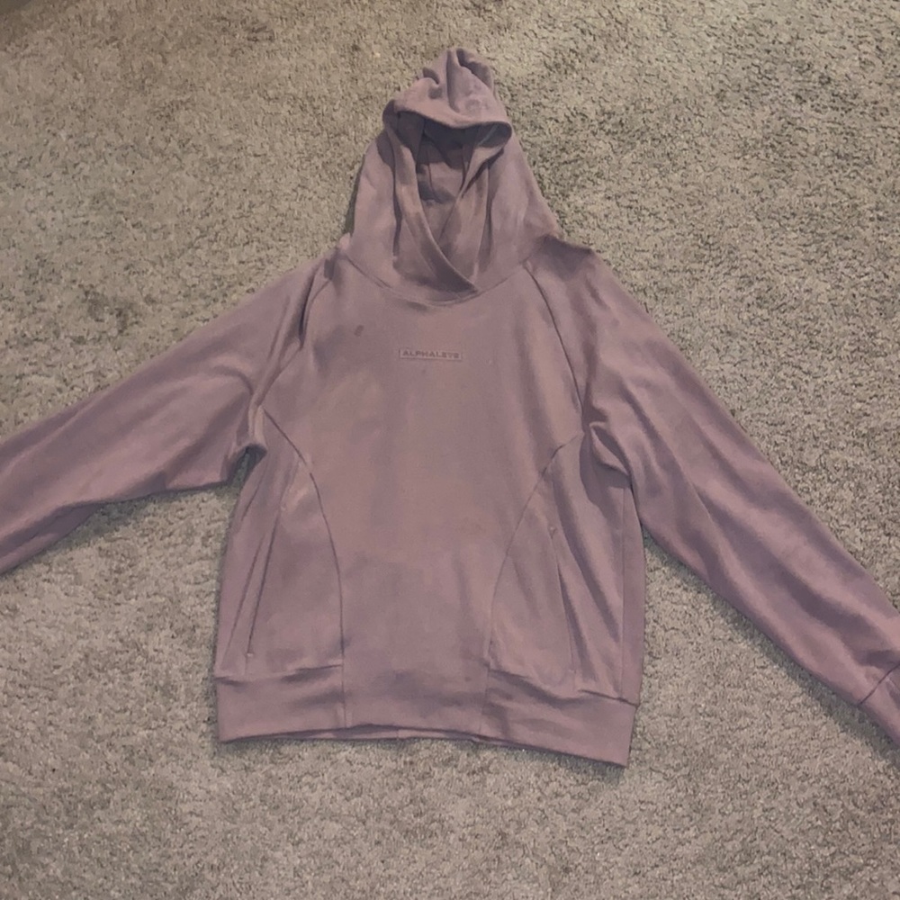 Alphalete hoodie